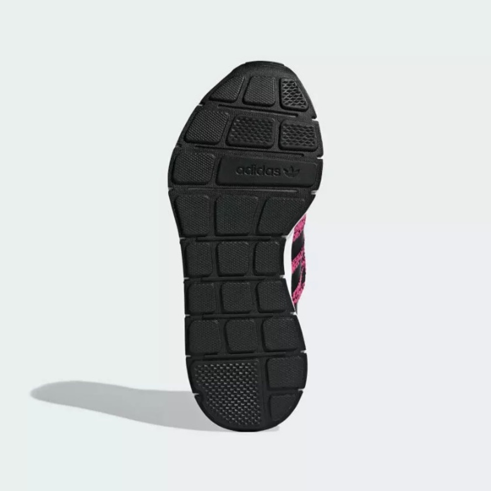 Adidas Youth Swift Run Shoes - Picture 6 of 7